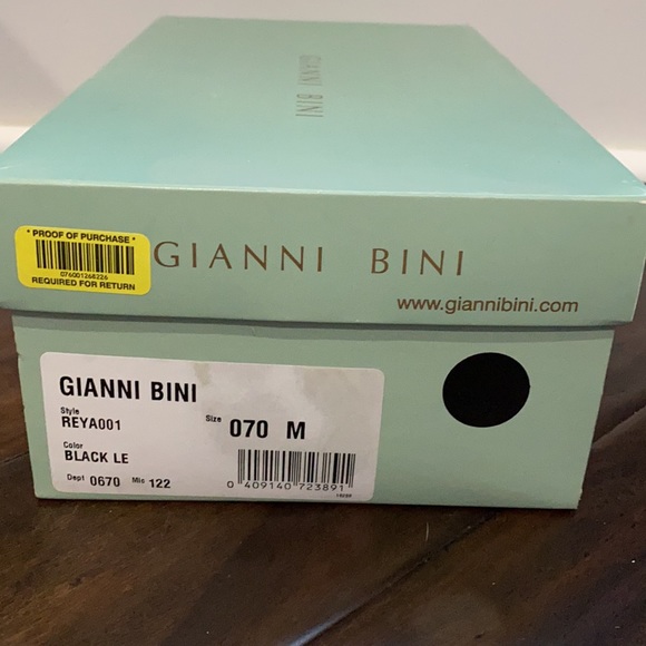 Gianni Bini Black Heels - Picture 9 of 9